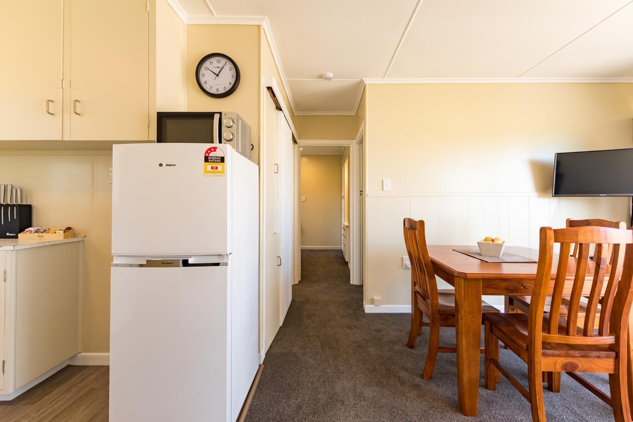 Waitangi Beach Bach 30B 外观 照片