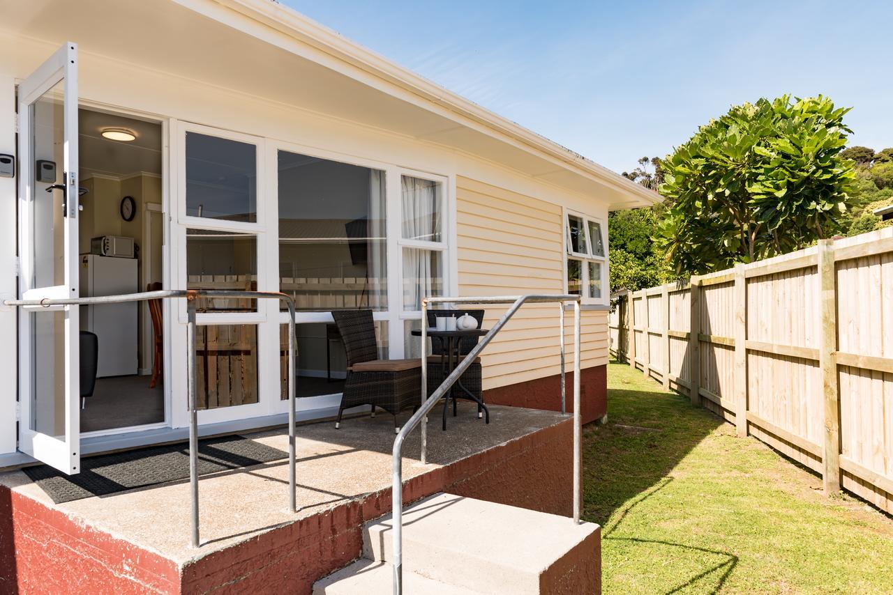 Waitangi Beach Bach 30B 外观 照片